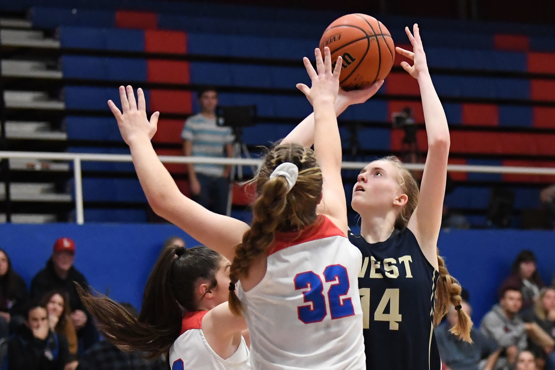 012420-dh-spt-girlsbb-lebwa-gallery-leonn419.JPG